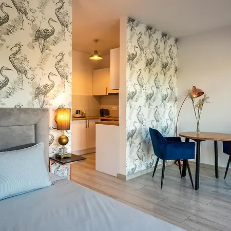 아파트 Apartamenty-wroc Bulwary Ksiazece 브로츠와프